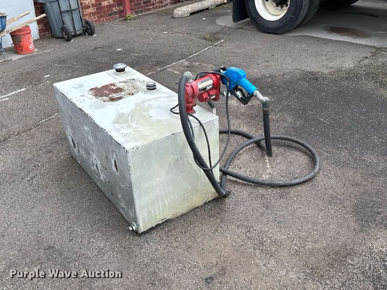 image for item DU9745 Fuel tank