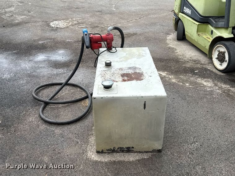 image for item DU9745 Fuel tank