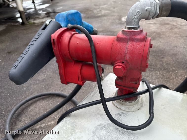 image for item DU9745 Fuel tank