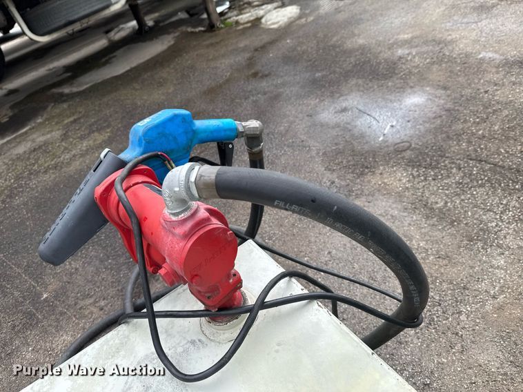 image for item DU9745 Fuel tank