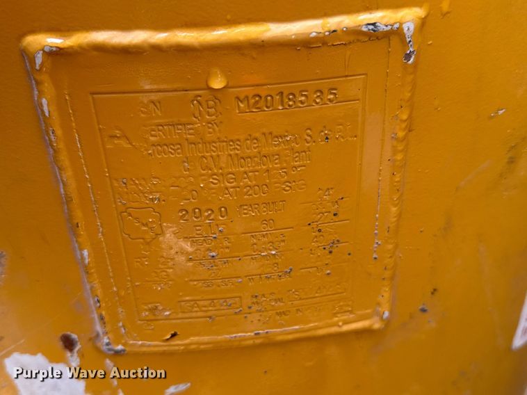 image for item DU9749 Fuel and lube