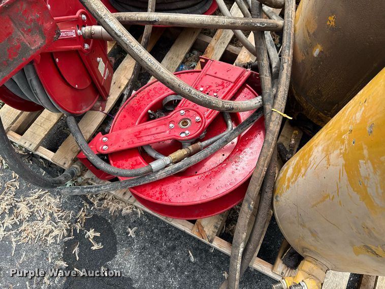 image for item DU9749 Fuel and lube