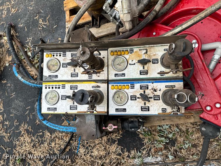 image for item DU9749 Fuel and lube