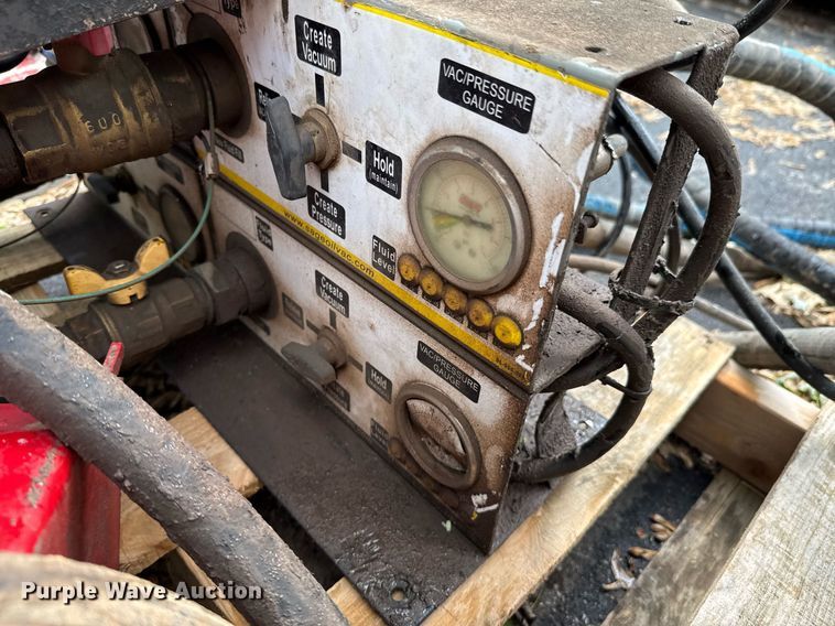 image for item DU9749 Fuel and lube