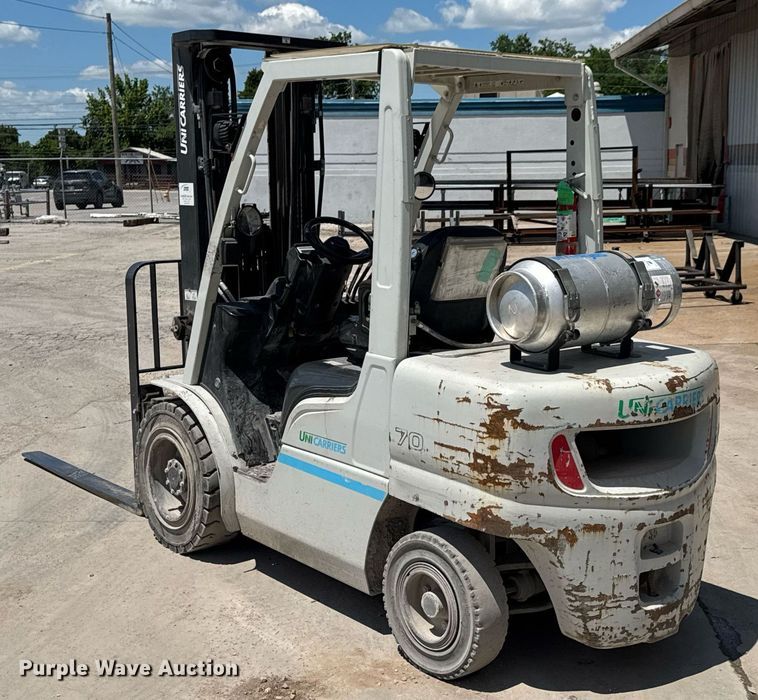 image for item DU9789 2016 UniCarriers PF70 forklift