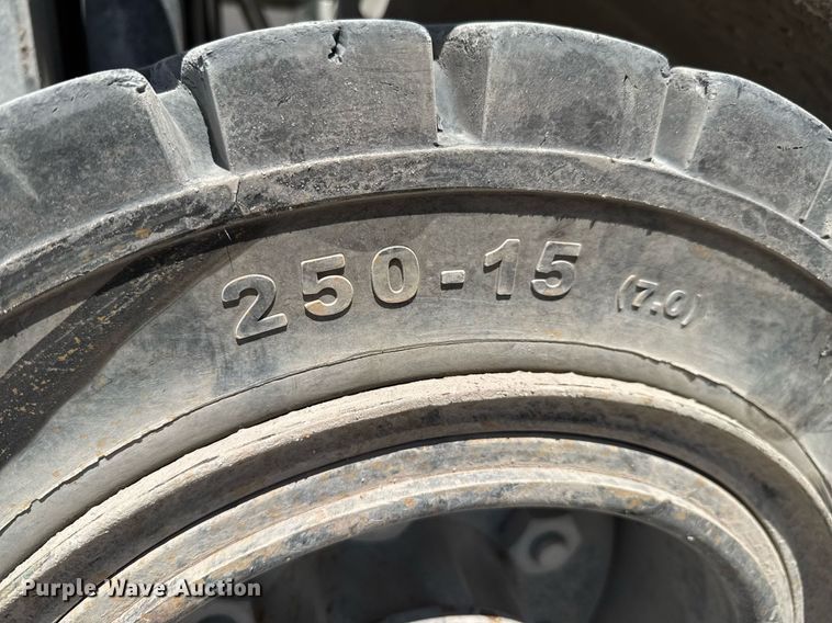 image for item DU9789 2016 UniCarriers PF70 forklift