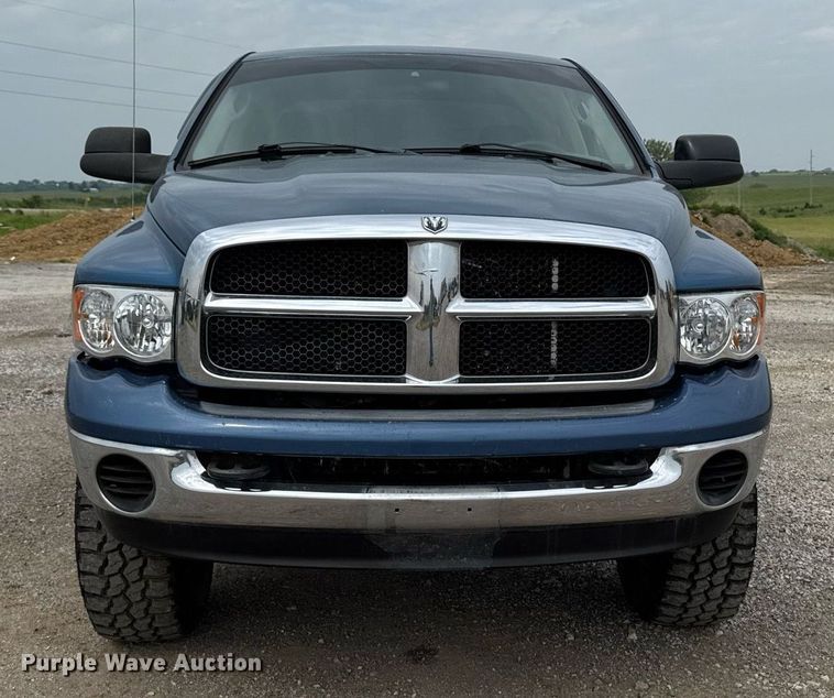image for item DV2744 2003 Dodge Ram 2500 SLT Quad Cab pickup truck