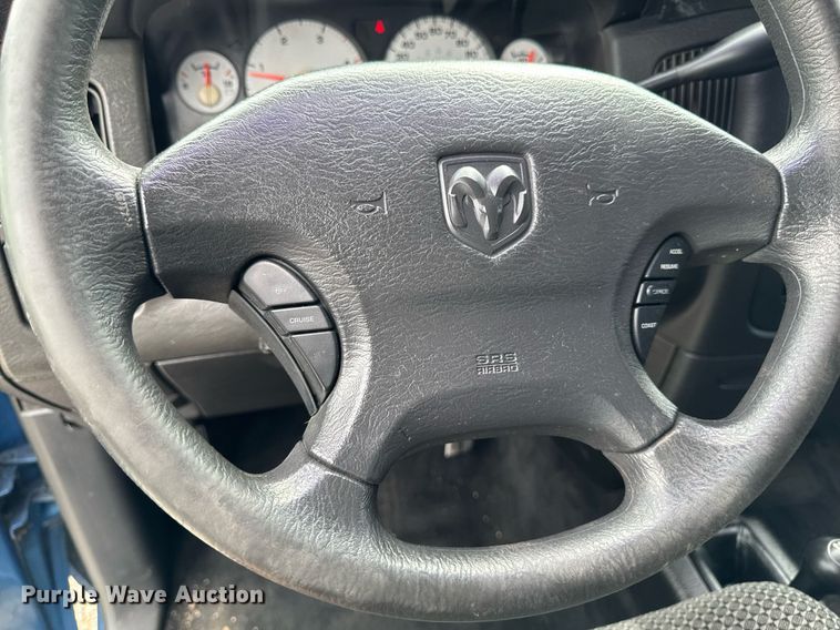 image for item DV2744 2003 Dodge Ram 2500 SLT Quad Cab pickup truck