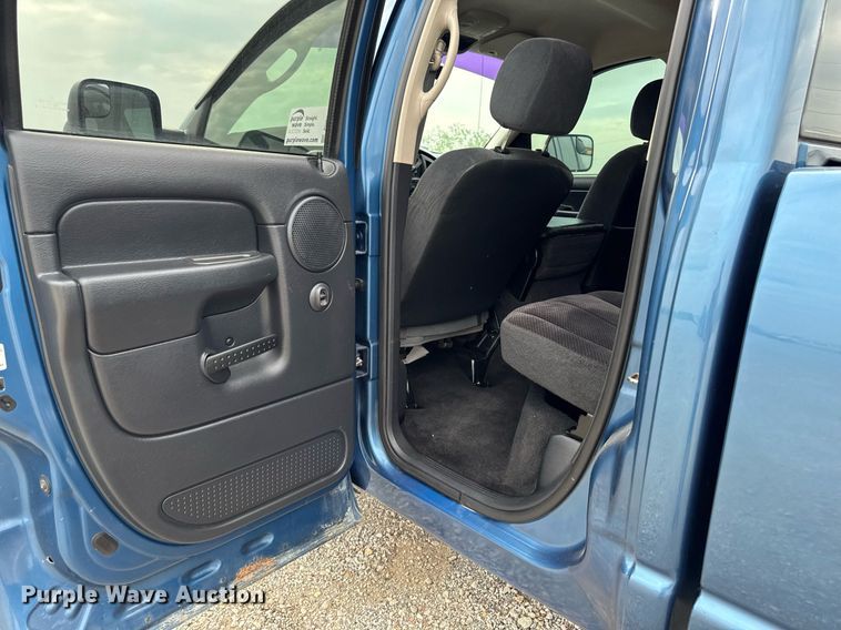 image for item DV2744 2003 Dodge Ram 2500 SLT Quad Cab pickup truck