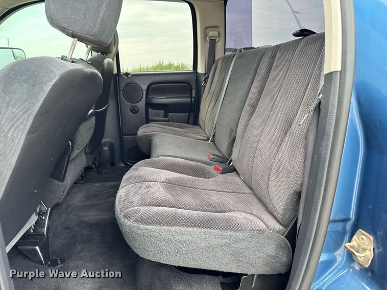 image for item DV2744 2003 Dodge Ram 2500 SLT Quad Cab pickup truck