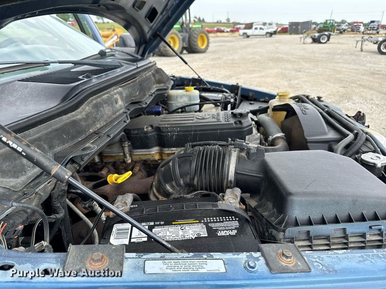 image for item DV2744 2003 Dodge Ram 2500 SLT Quad Cab pickup truck