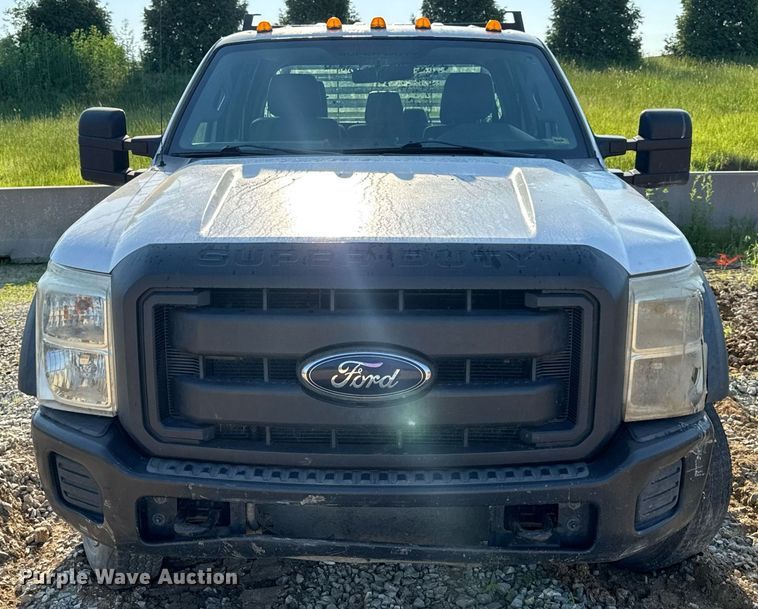 image for item DV4050 2012 Ford F450 Super Duty XL Crew Cab flatbed truck