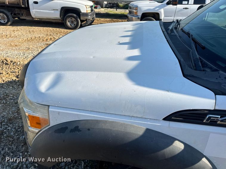 image for item DV4050 2012 Ford F450 Super Duty XL Crew Cab flatbed truck