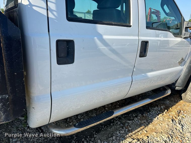 image for item DV4050 2012 Ford F450 Super Duty XL Crew Cab flatbed truck