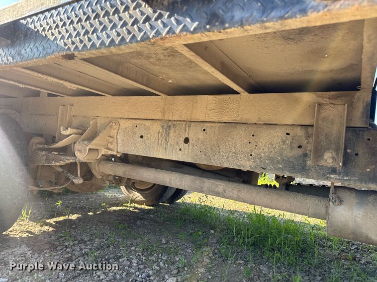 image for item DV4050 2012 Ford F450 Super Duty XL Crew Cab flatbed truck