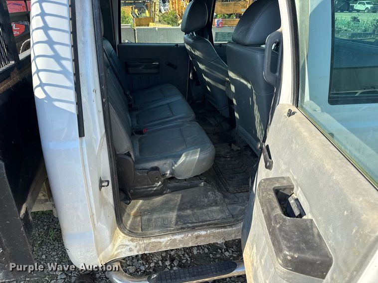 image for item DV4050 2012 Ford F450 Super Duty XL Crew Cab flatbed truck