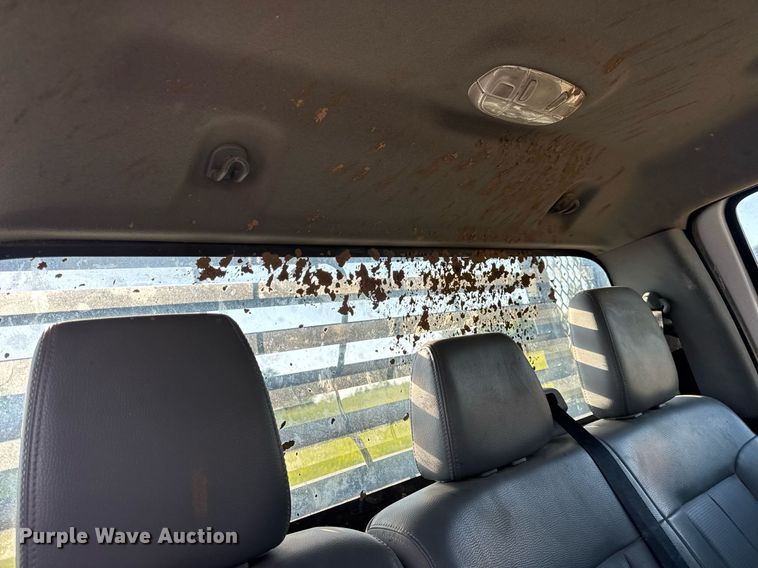 image for item DV4050 2012 Ford F450 Super Duty XL Crew Cab flatbed truck