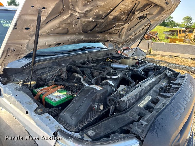 image for item DV4050 2012 Ford F450 Super Duty XL Crew Cab flatbed truck