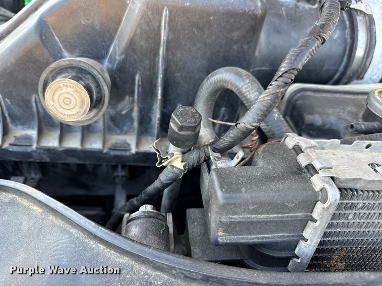 image for item DV4050 2012 Ford F450 Super Duty XL Crew Cab flatbed truck