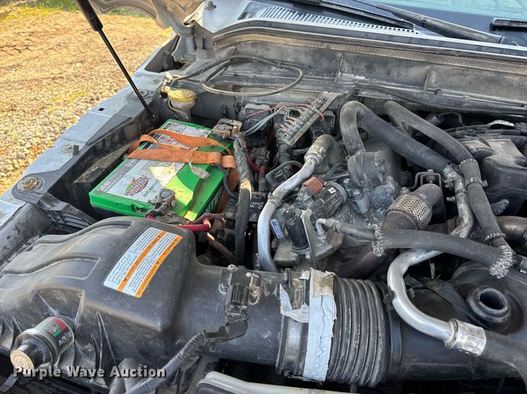 image for item DV4050 2012 Ford F450 Super Duty XL Crew Cab flatbed truck