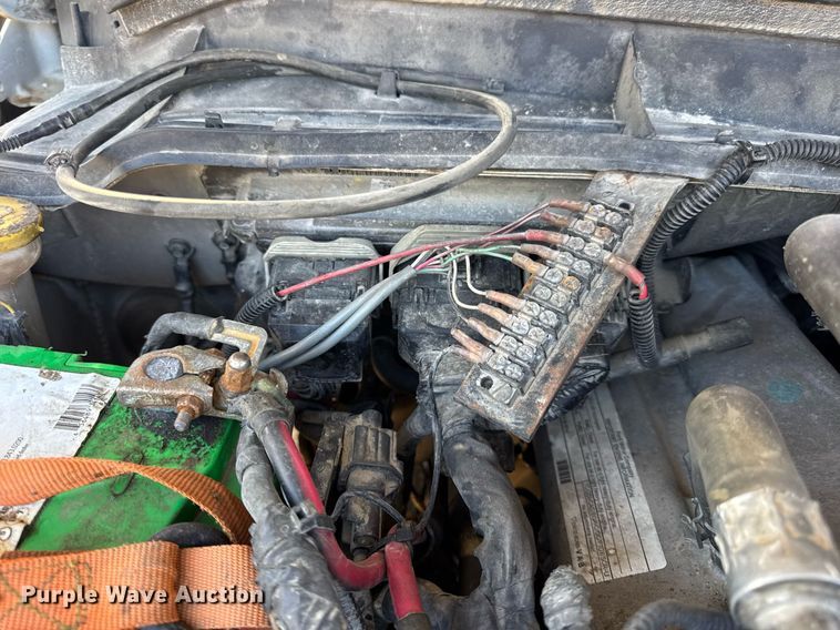 image for item DV4050 2012 Ford F450 Super Duty XL Crew Cab flatbed truck