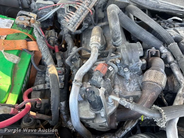 image for item DV4050 2012 Ford F450 Super Duty XL Crew Cab flatbed truck