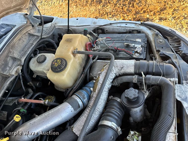 image for item DV4050 2012 Ford F450 Super Duty XL Crew Cab flatbed truck