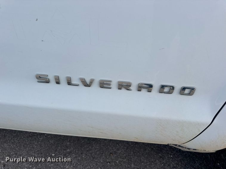 image for item DV4072 2017 Chevrolet Silverado 1500 Double Cab pickup truck