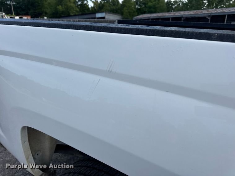 image for item DV4072 2017 Chevrolet Silverado 1500 Double Cab pickup truck