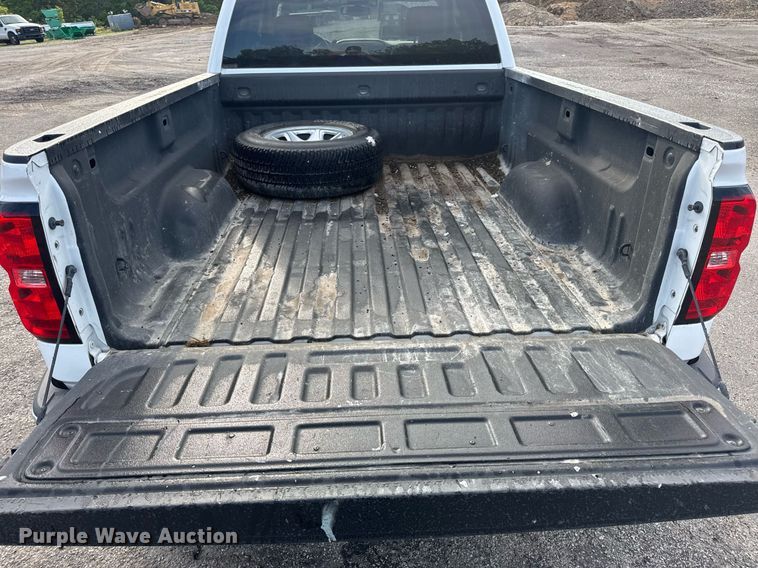 image for item DV4072 2017 Chevrolet Silverado 1500 Double Cab pickup truck