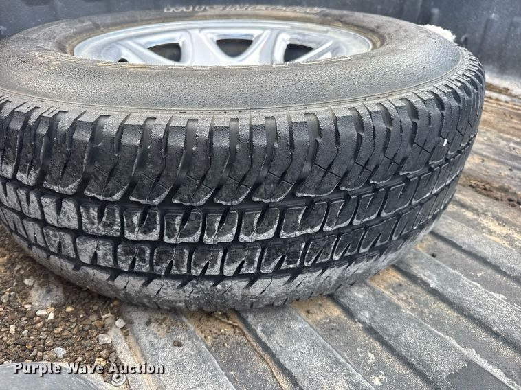 image for item DV4072 2017 Chevrolet Silverado 1500 Double Cab pickup truck