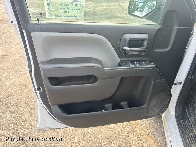 image for item DV4072 2017 Chevrolet Silverado 1500 Double Cab pickup truck