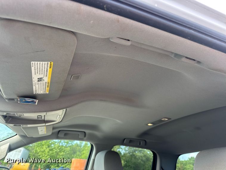 image for item DV4072 2017 Chevrolet Silverado 1500 Double Cab pickup truck