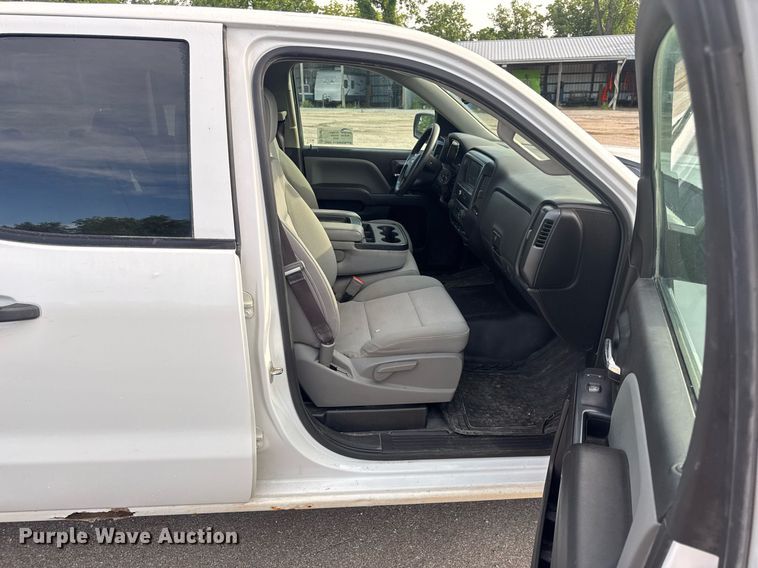 image for item DV4072 2017 Chevrolet Silverado 1500 Double Cab pickup truck