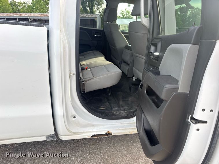 image for item DV4072 2017 Chevrolet Silverado 1500 Double Cab pickup truck