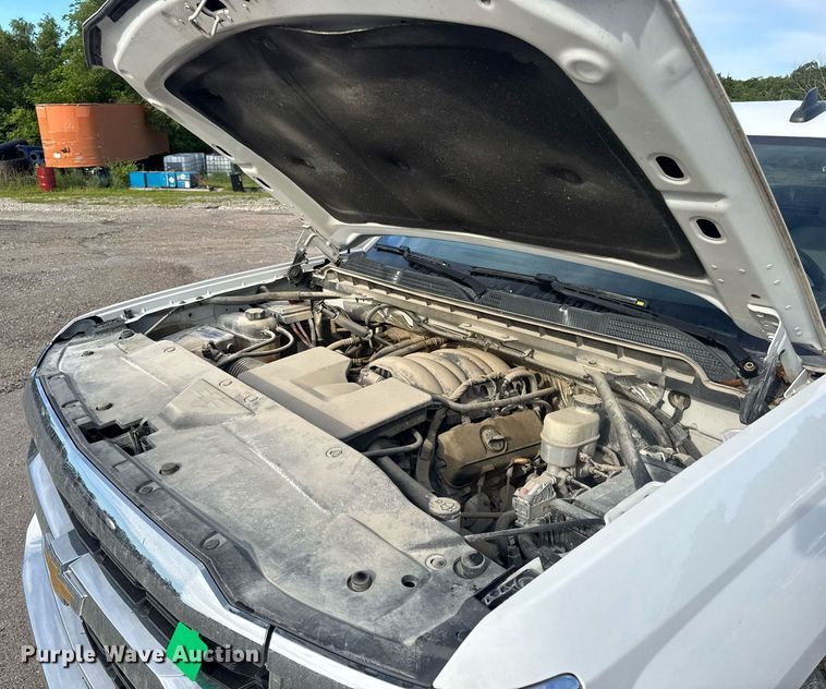 image for item DV4072 2017 Chevrolet Silverado 1500 Double Cab pickup truck