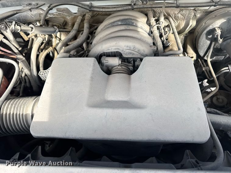 image for item DV4072 2017 Chevrolet Silverado 1500 Double Cab pickup truck