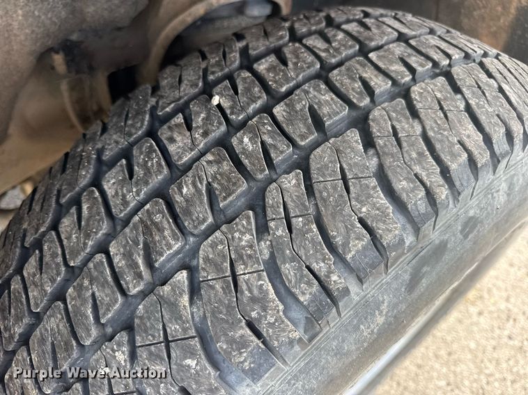 image for item DV4072 2017 Chevrolet Silverado 1500 Double Cab pickup truck