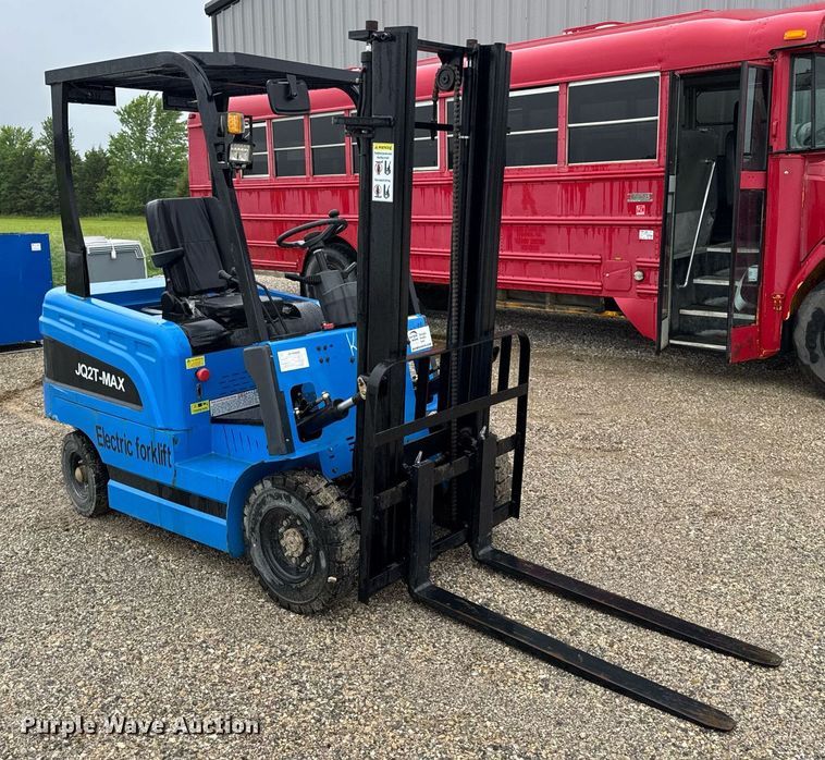 image for item DV4136 2024 JQ Power JQ2T-MAX forklift