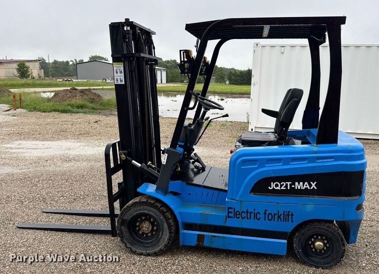 image for item DV4136 2024 JQ Power JQ2T-MAX forklift