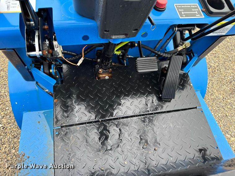 image for item DV4136 2024 JQ Power JQ2T-MAX forklift