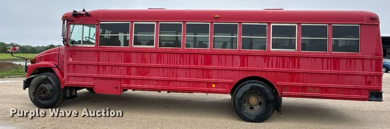 image for item DV4137 2003 Freightliner FS65 school bus