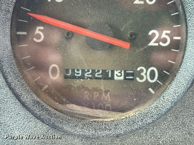 image for item DV4137 2003 Freightliner FS65 school bus