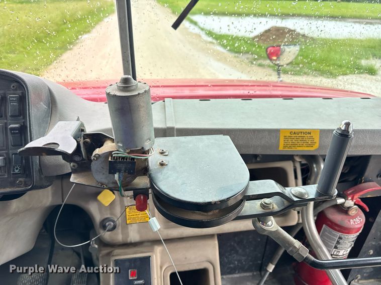 image for item DV4137 2003 Freightliner FS65 school bus