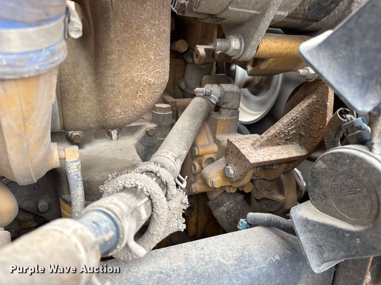 image for item DV4137 2003 Freightliner FS65 school bus