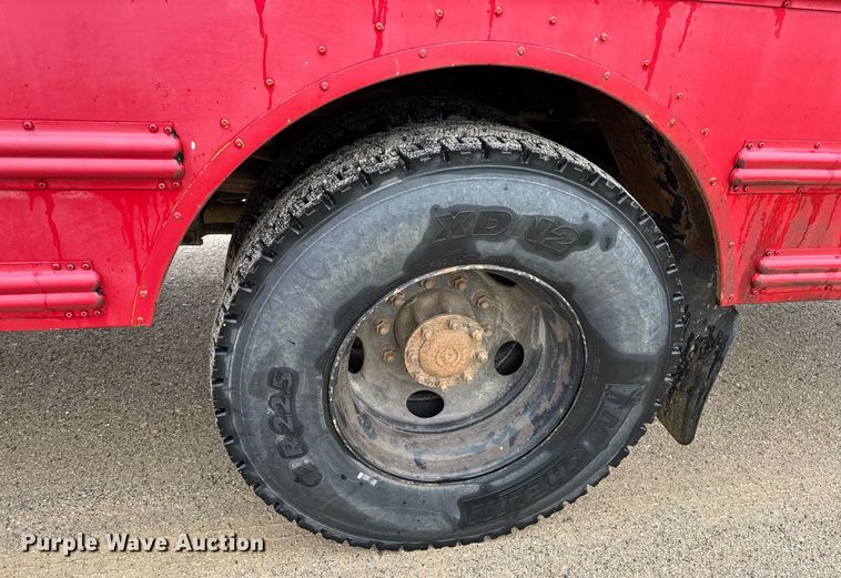 image for item DV4137 2003 Freightliner FS65 school bus