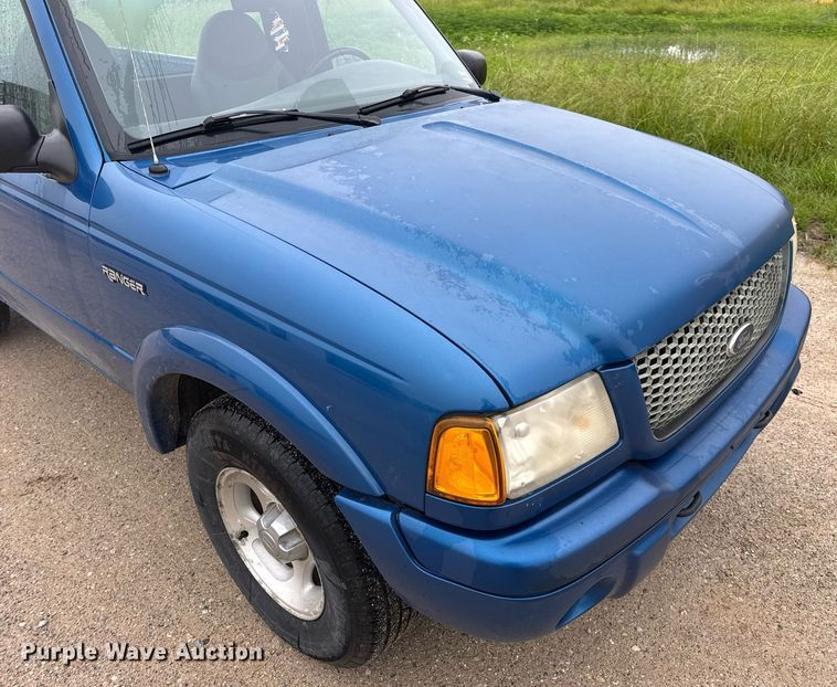 image for item DV4138 2001 Ford Ranger pickup truck