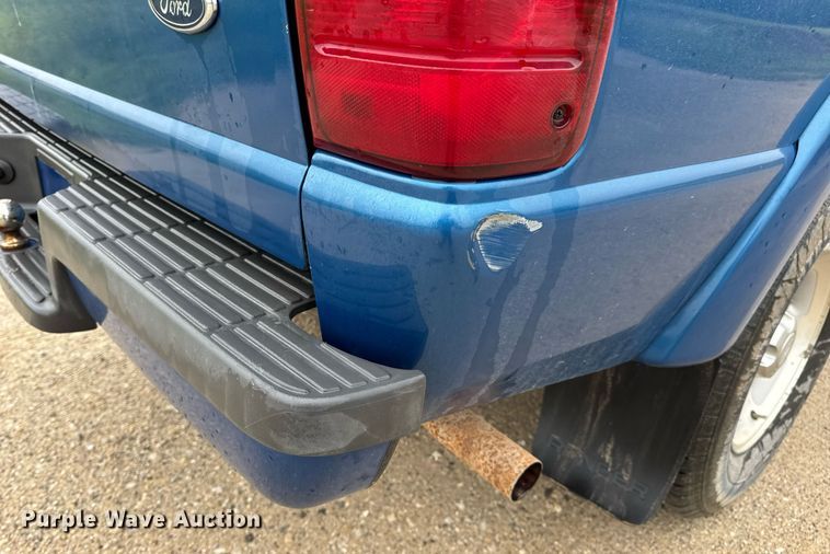 image for item DV4138 2001 Ford Ranger pickup truck