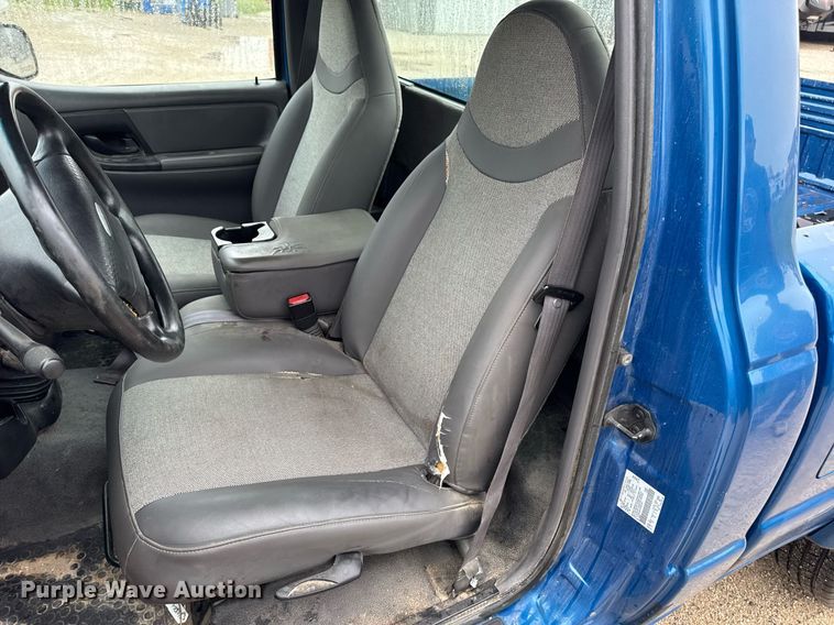 image for item DV4138 2001 Ford Ranger pickup truck