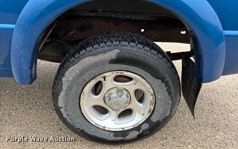 image for item DV4138 2001 Ford Ranger pickup truck